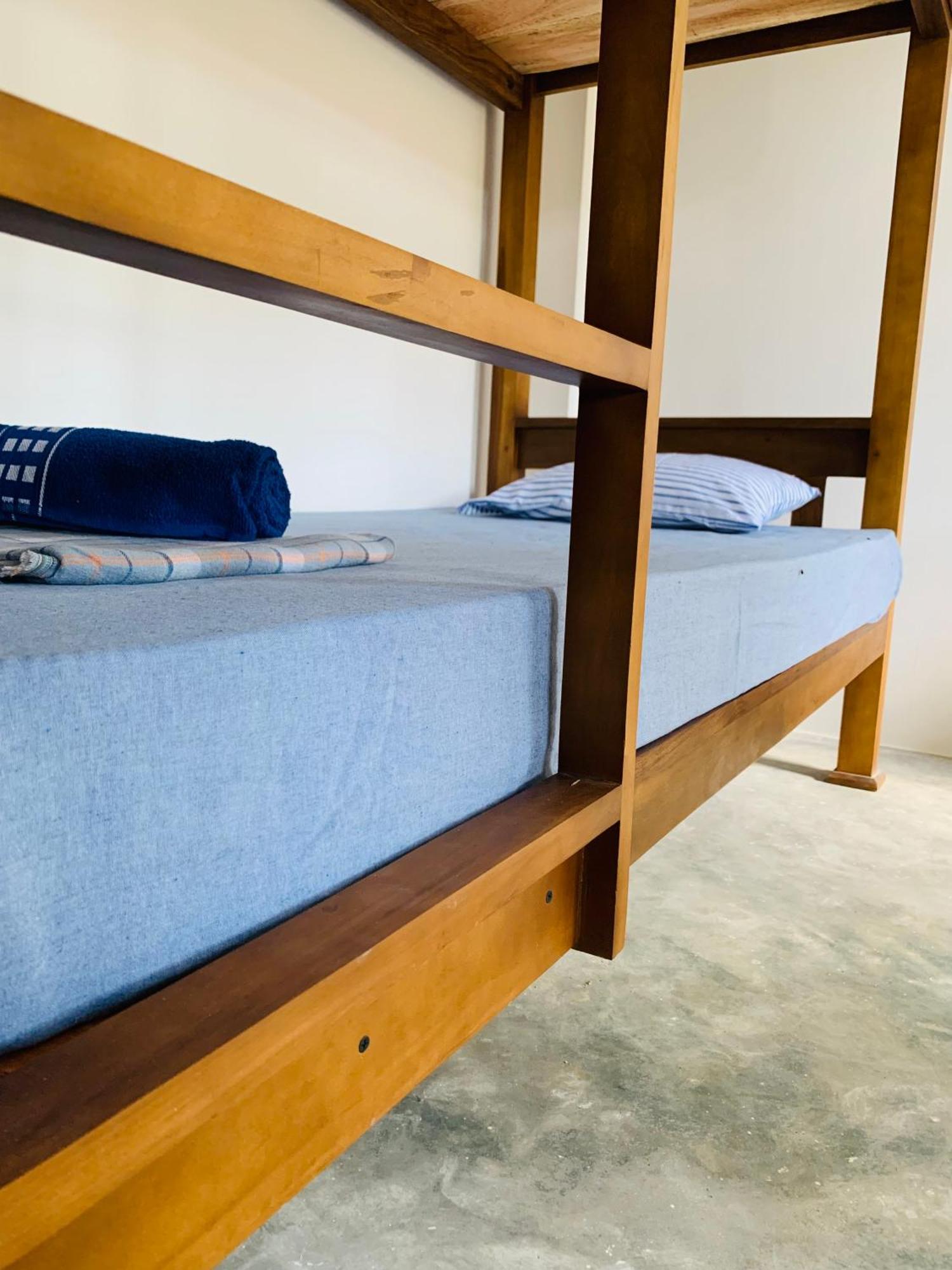 Hidden Well Hiriketiya Hostel Диквела Екстериор снимка